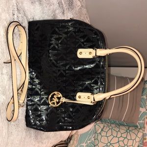 Michael Kors Shiney Black Bag